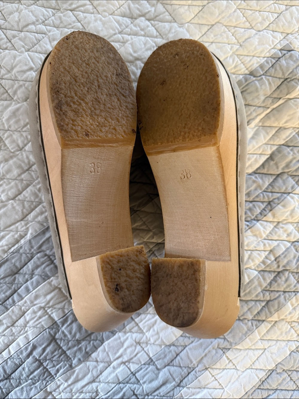 Bryr Women's Neutral Suede Slip-On Mules - Gray (38) - Picture 6 of 7